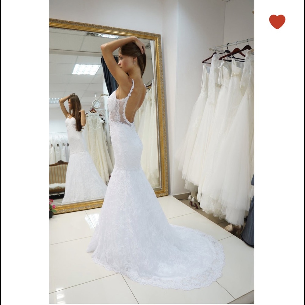Never worn wedding dress from Etsy size 2